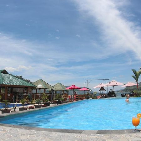 Toba Village Inn Tuktuk Zewnętrze zdjęcie